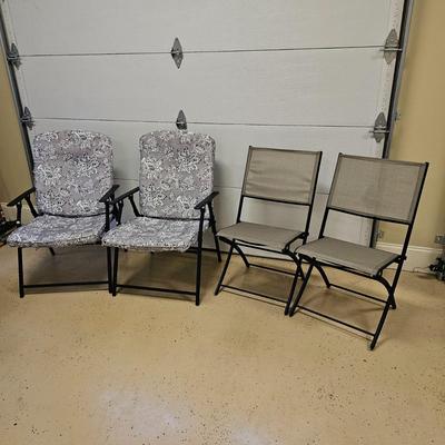 Two Pairs of Outdoor Patio Chairs (G-JS)