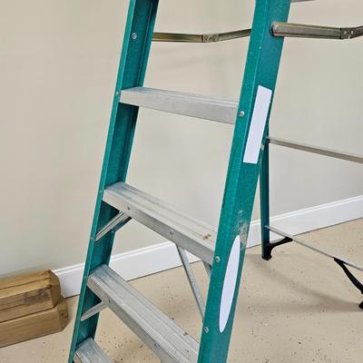Set of Three Ladders (G-JS)