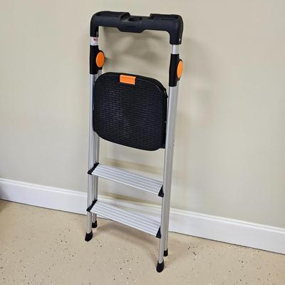 Set of Three Ladders (G-JS)