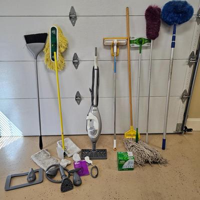 Collection of Cleaning Items & Supplies (L-JS)