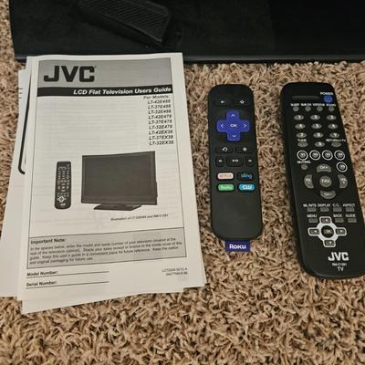 JVC Genessa 32' LCD TV and Roku (B1-DW)