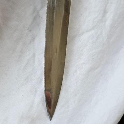 Tulwar sword with velvet scabbard