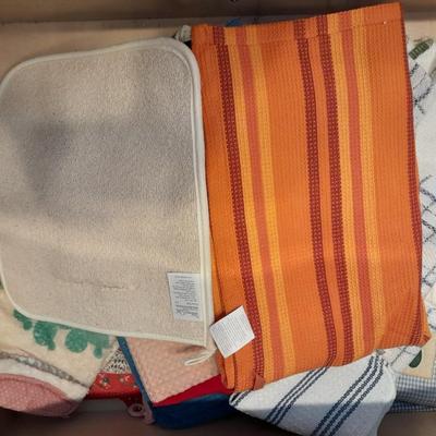 Drawer of Kitchen Linens - Hand towels - Dish cloths - Apron and more