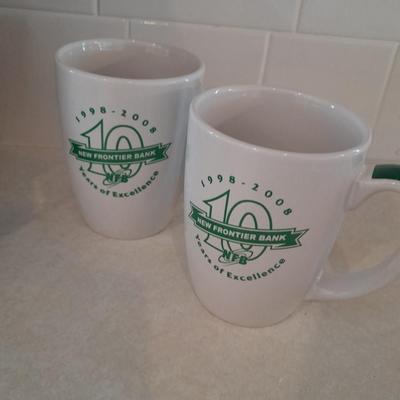 Sunbeam Automatic coffee maker with Coffee mugs and filters