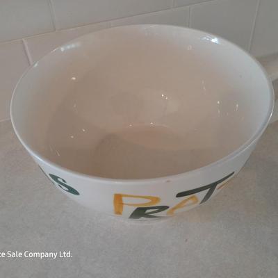 Large chip - popcorn - Peanuts - Pretzel serving bowl mug with 4 smaller bowls.