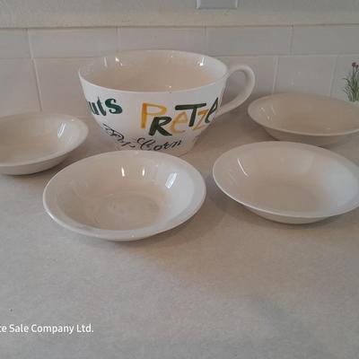Large chip - popcorn - Peanuts - Pretzel serving bowl mug with 4 smaller bowls.