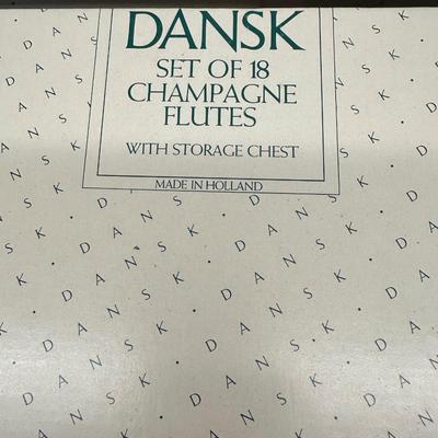 Set of 8 Dansk champagne flutes