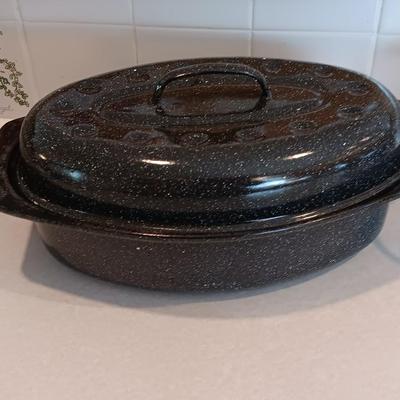 Small enamel roasting pan with lid and Tools of the trade 4-quart steamer pan with strainer insert