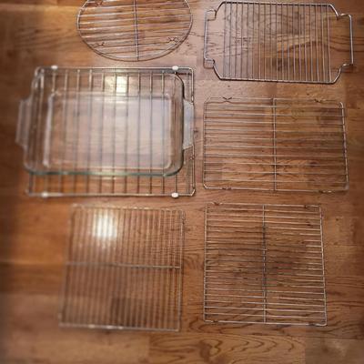 Cooling racks of all sizes and a Pyrex glass cake dish