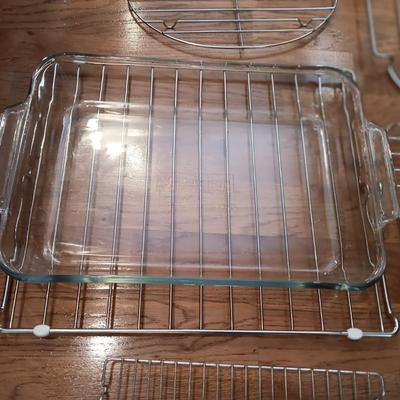 Cooling racks of all sizes and a Pyrex glass cake dish