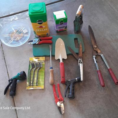 Gardening hand tools - shovel - trimmers - plant foods - weed pick - Knee pad and more