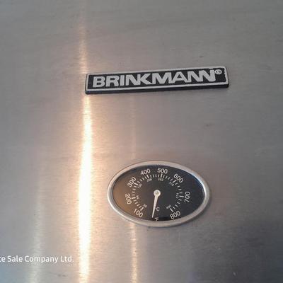 Nice Stainless Brinkman grill with propane bottle and cover