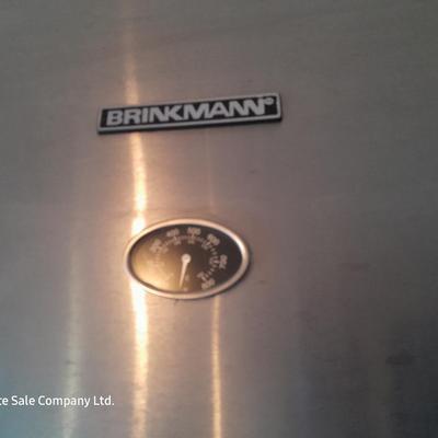 Nice Stainless Brinkman grill with propane bottle and cover