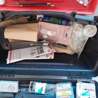 Keter plastic toolbox with inside tray and an assortment of hardware
