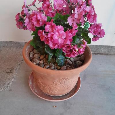 Nice decorative Terra cotta flower pot with faux geraniums