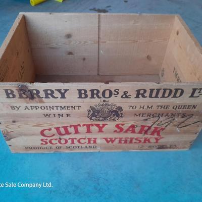 Vintage Berry Bros & Rudd Ltd. Cutty Shark scotch whisky wooden crate