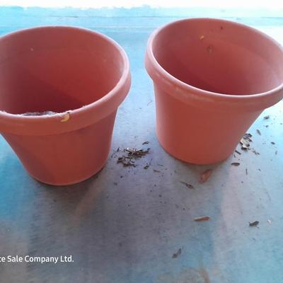 Collection of plastic flowerpots