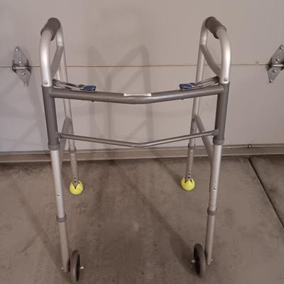 portable folding Mobility walker