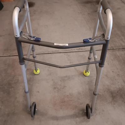 portable folding Mobility walker