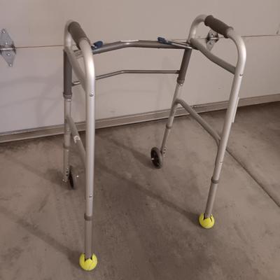 portable folding Mobility walker
