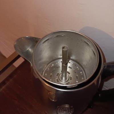 Vintage complete chrome Farberware Superfast fully automatic electric coffee pot with glass platter and coffee mug