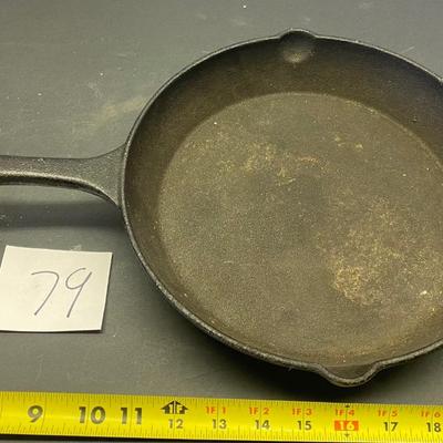 Cook Cast Iron Skillet