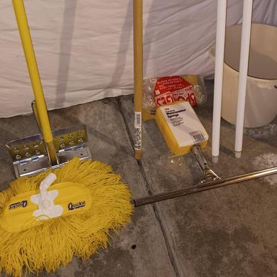 Cleaning tools - squeegee - Quickie sweeper - sponges - reusable handles and more