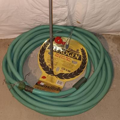 Brand new Gilmore Flexogen 5/8" x 90" hose with water spike fertilizer tool