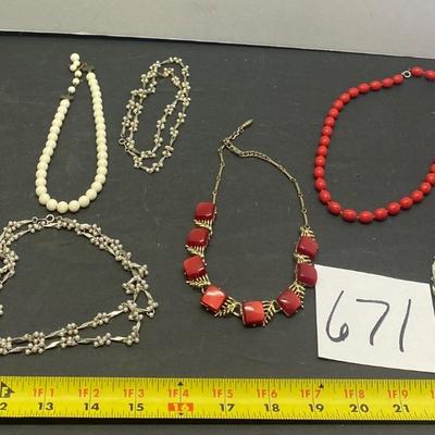 Vintage Jewelry