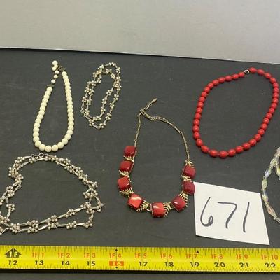 Vintage Jewelry