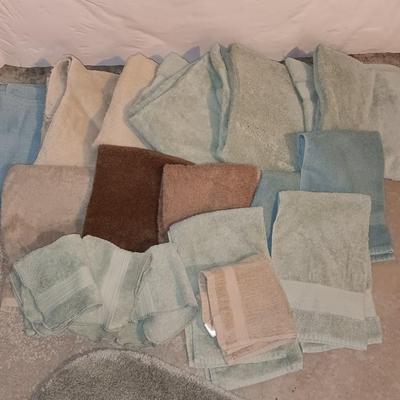 Bath towels and bathroom rugs