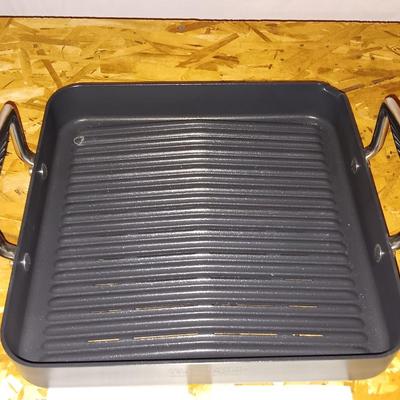 11" x 11" Technique hard anodized Aluminum non-stick cookware