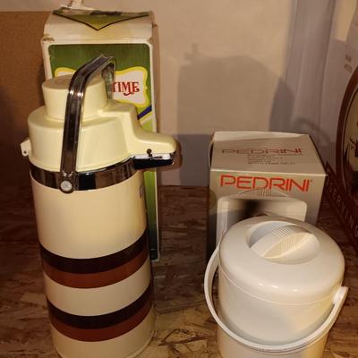 Vintage party time retro insulated drink dispenser with Pedrini Ice bucket