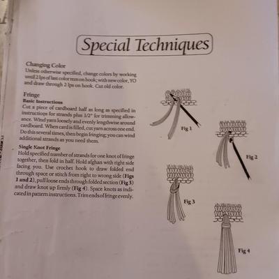 Wicker bag with knitting needles - yarn balls and more
