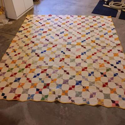 Beautiful vintage quilt