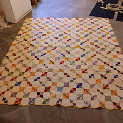 Beautiful vintage quilt