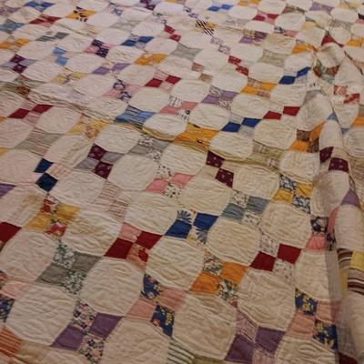 Beautiful vintage quilt