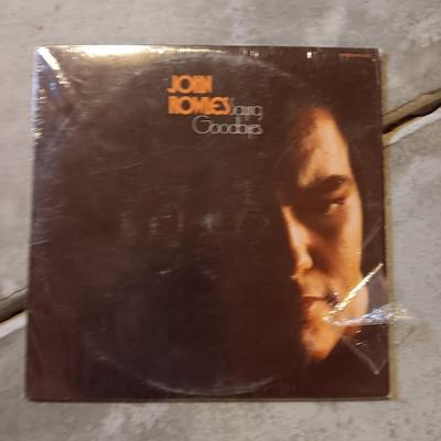 Assortment of vinyl albums - John Rowles - Don Ho - Fort Morgan Co, band 1977 -