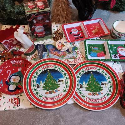 Christmas dishes - vintage walking musical Santa - Faux Poinsettia - gold tree and more Christmas
