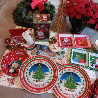 Christmas dishes - vintage walking musical Santa - Faux Poinsettia - gold tree and more Christmas