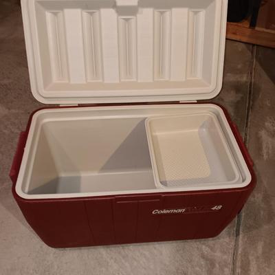 Nice clean Coleman polylite 48 cooler with top tray insert