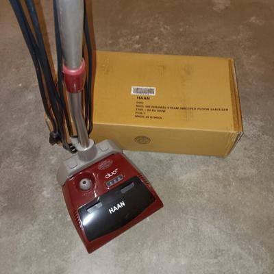 Haan Duo Steam sweeper floor sanitizer