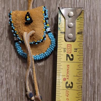 Vintage Native American Pouch Necklace