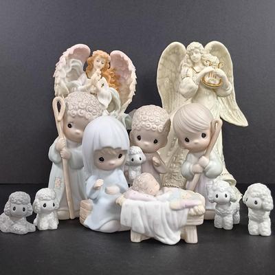 LOT 27S: Precious Moments 'Come Let Us Adore Him' Nativity Figurines w/ Ceramic Angels