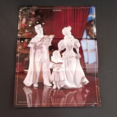 LOT 33S: Vintage Lenox Musical Christmas Carolers Set