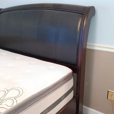 LOT 50MB: Queen Size Bed Frame with Wood and Leather Headboard