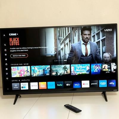VIZIO ~ 43â€ Smart TV