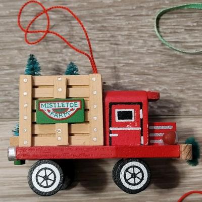 Vintage Wood Christmas Tree Ornaments
