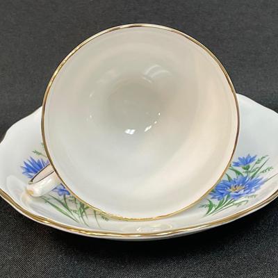 Royal Vale 7513 pattern Teacup & Saucer Set footed cup Blue Flowers