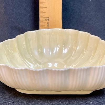 Belleek Pottery (Ireland) Leaf, Shell & Heart Shaped Plate